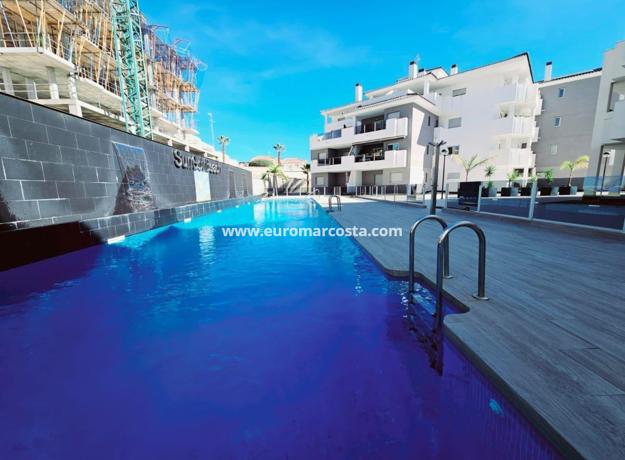 Objekte zum Wiederverkauf - Wohnung - Torrevieja - TORREVIEJA