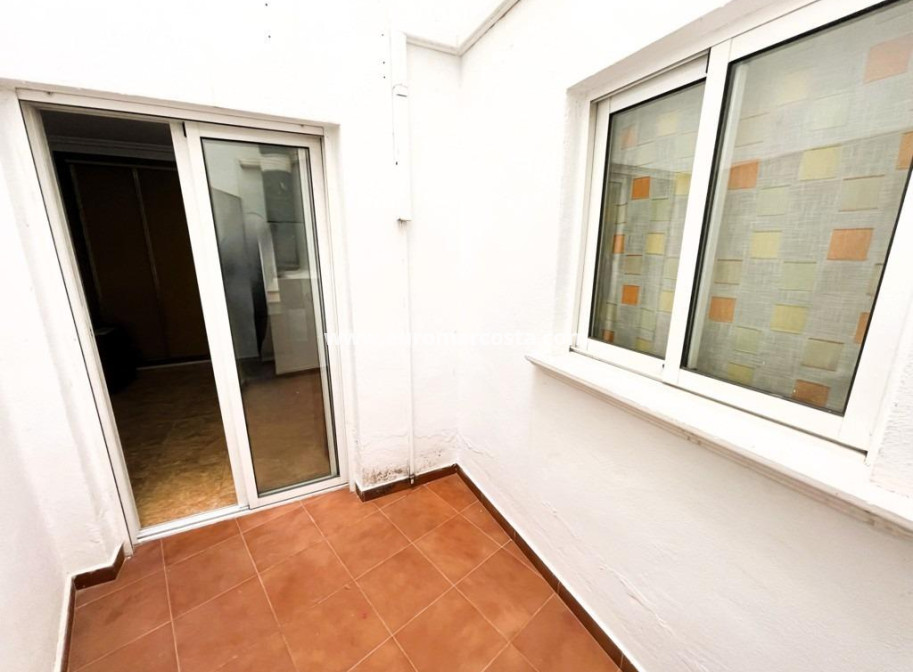 Objekte zum Wiederverkauf - Wohnung - Torrevieja - TORREVIEJA