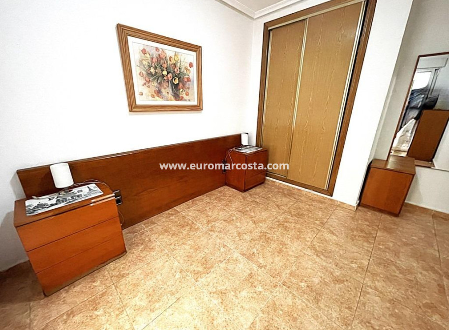 Objekte zum Wiederverkauf - Wohnung - Torrevieja - TORREVIEJA
