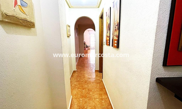 Objekte zum Wiederverkauf - Wohnung - Torrevieja - TORREVIEJA