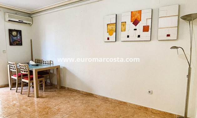 Objekte zum Wiederverkauf - Wohnung - Torrevieja - TORREVIEJA