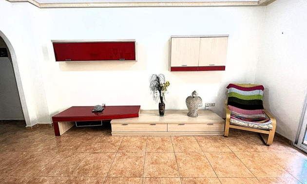 Objekte zum Wiederverkauf - Wohnung - Torrevieja - TORREVIEJA