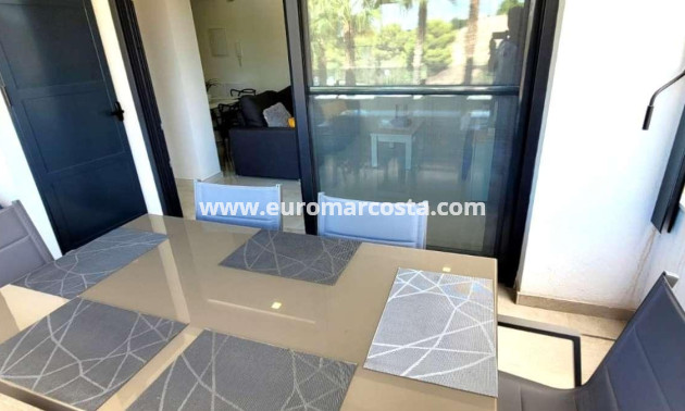 Sale - Apartment / flat - Orihuela Costa