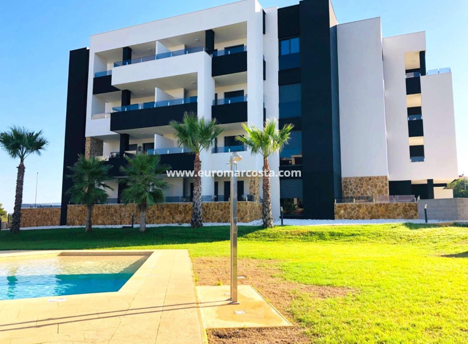 Sale - Apartment / flat - Orihuela Costa