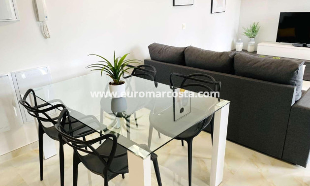 Sale - Apartment / flat - Orihuela Costa