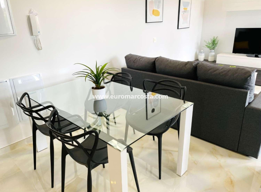 Sale - Apartment / flat - Orihuela Costa