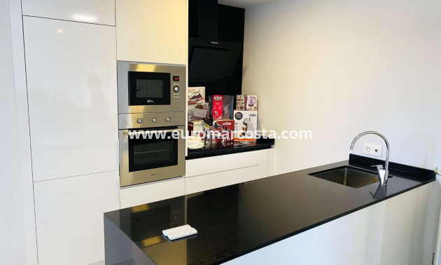 Sale - Apartment / flat - Orihuela Costa