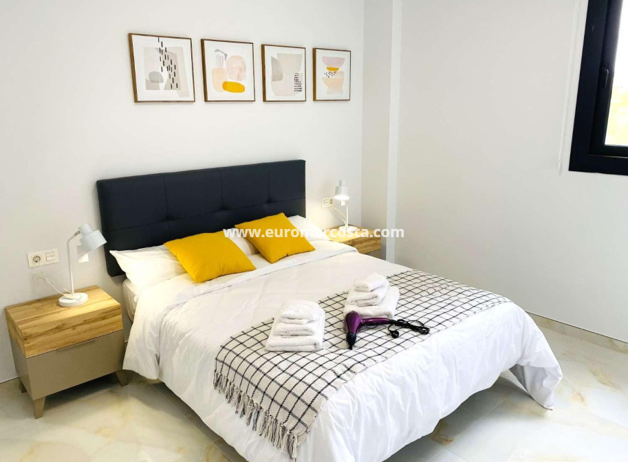 Sale - Apartment / flat - Orihuela Costa