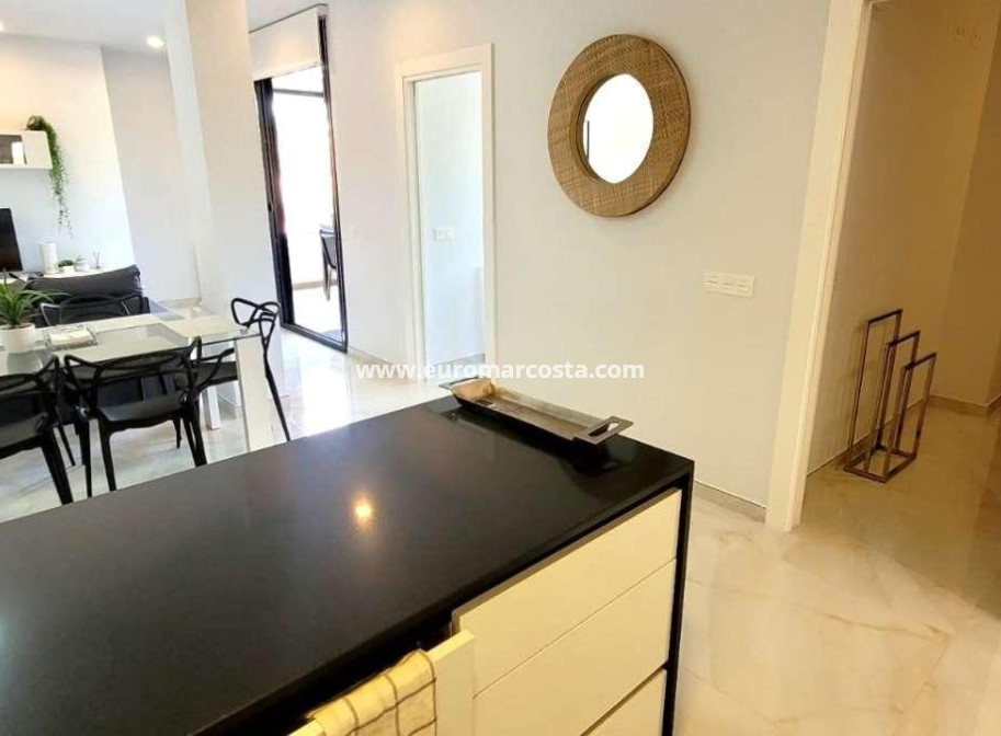 Sale - Apartment / flat - Orihuela Costa