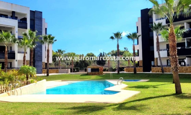 Sale - Apartment / flat - Orihuela Costa