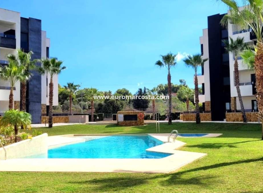 Sale - Apartment / flat - Orihuela Costa