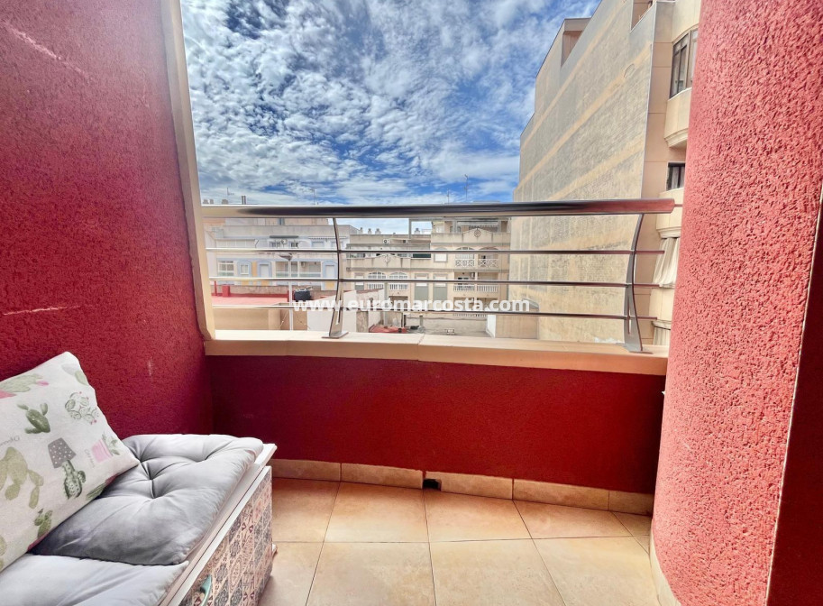 Objekte zum Wiederverkauf - Wohnung - Torrevieja - TORREVIEJA