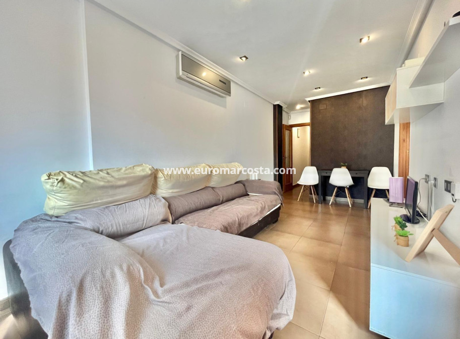 Objekte zum Wiederverkauf - Wohnung - Torrevieja - TORREVIEJA