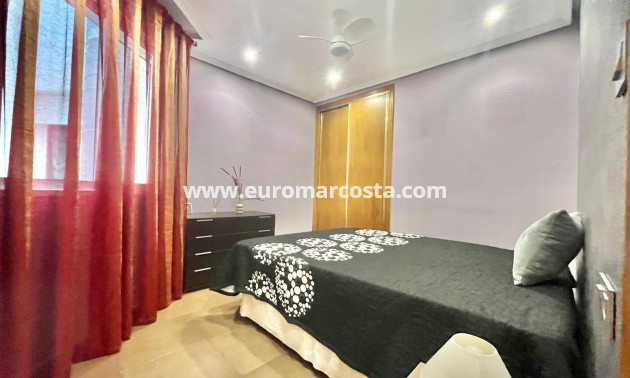 Objekte zum Wiederverkauf - Wohnung - Torrevieja - TORREVIEJA