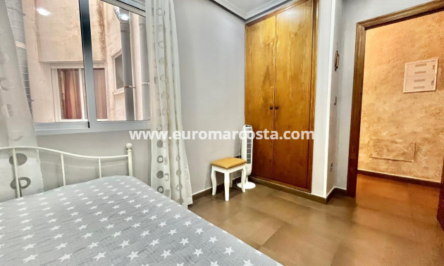 Objekte zum Wiederverkauf - Wohnung - Torrevieja - TORREVIEJA