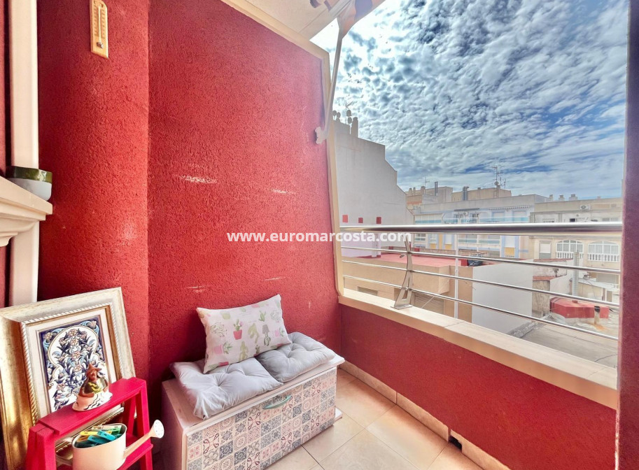 Objekte zum Wiederverkauf - Wohnung - Torrevieja - TORREVIEJA