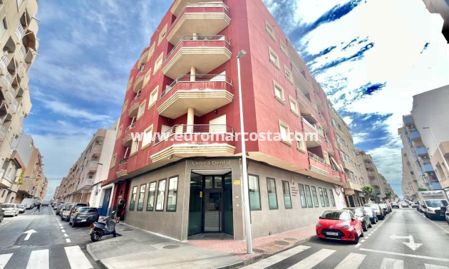 Objekte zum Wiederverkauf - Wohnung - Torrevieja - TORREVIEJA