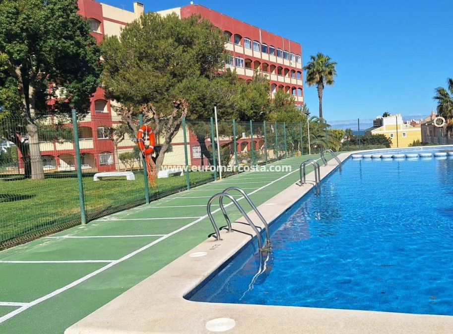 Objekte zum Wiederverkauf - Wohnung - Torrevieja - La Mata