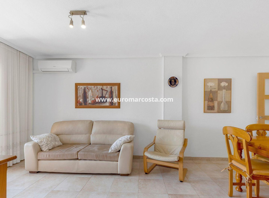 Venta - Apartamento / piso - Torrevieja - TORREVIEJA