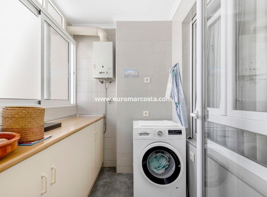 Venta - Apartamento / piso - Torrevieja - TORREVIEJA