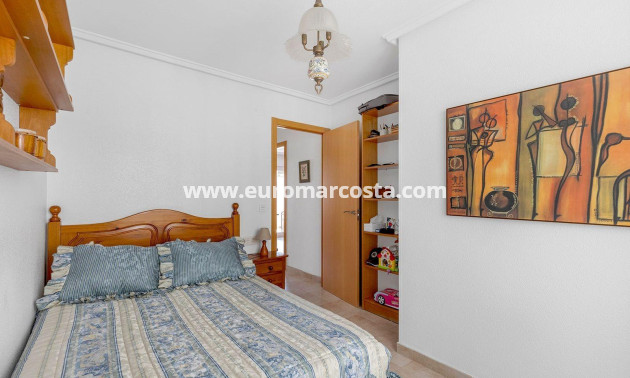 Venta - Apartamento / piso - Torrevieja - TORREVIEJA