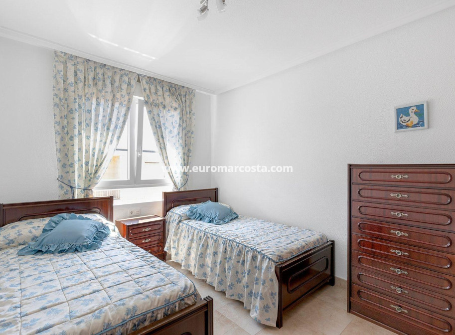 Venta - Apartamento / piso - Torrevieja - TORREVIEJA