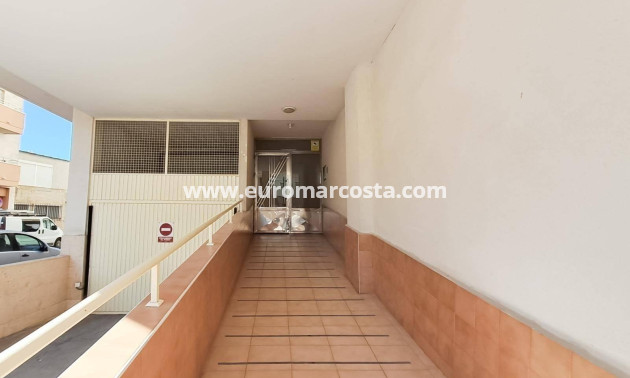 Sale - Penthouse - Almoradi - Centro urbano 2