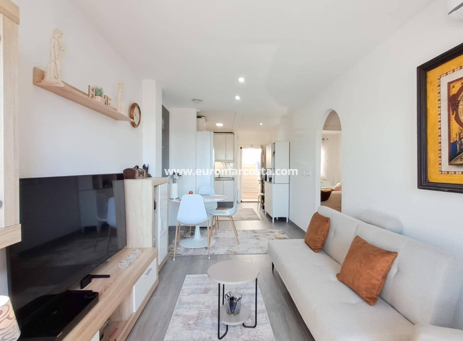 Sale - Penthouse - Almoradi - Centro urbano 2