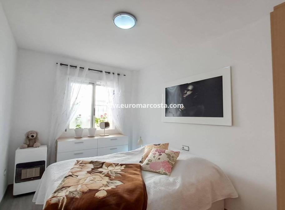 Sale - Penthouse - Almoradi - Centro urbano 2