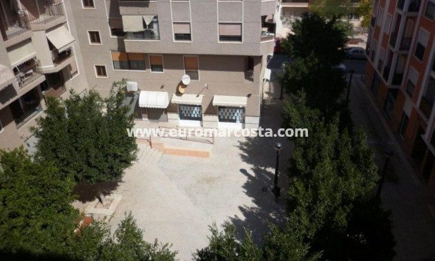 Sale - Apartment / flat - La marina - La Marina