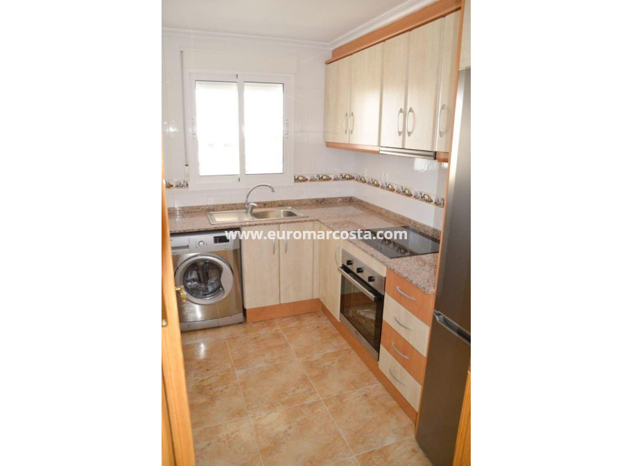 Sale - Apartment / flat - La marina - La Marina