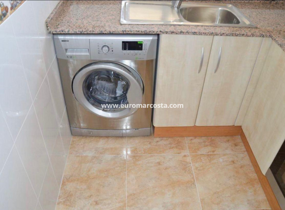 Sale - Apartment / flat - La marina - La Marina