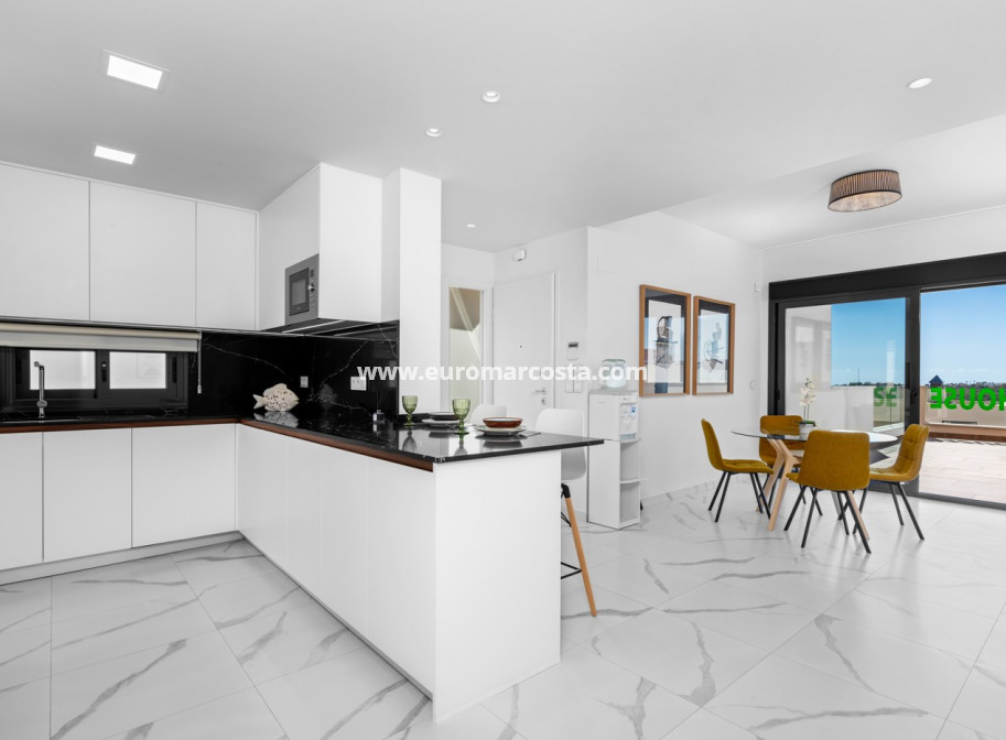 Nueva construcción  - Bungalow - San Miguel de Salinas