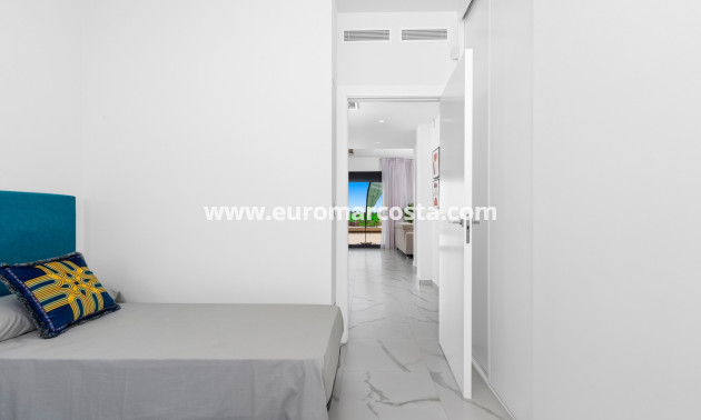 Nueva construcción  - Bungalow - San Miguel de Salinas