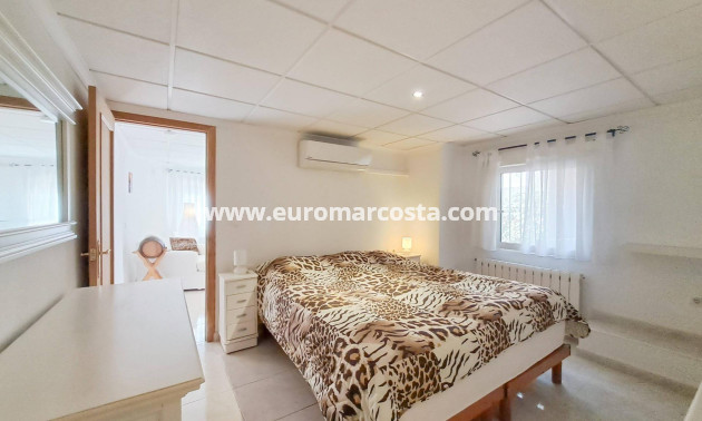 Venta - Villa - Orihuela Costa - Villamartín-Las Filipinas
