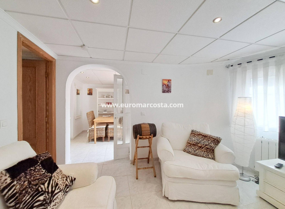 Venta - Villa - Orihuela Costa - Villamartín-Las Filipinas