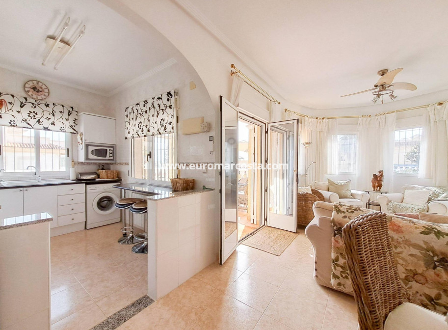 Venta - Villa - Orihuela Costa - Villamartín-Las Filipinas