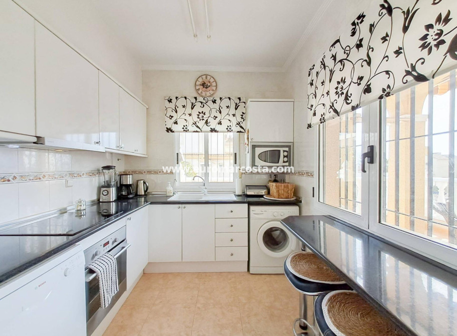 Venta - Villa - Orihuela Costa - Villamartín-Las Filipinas