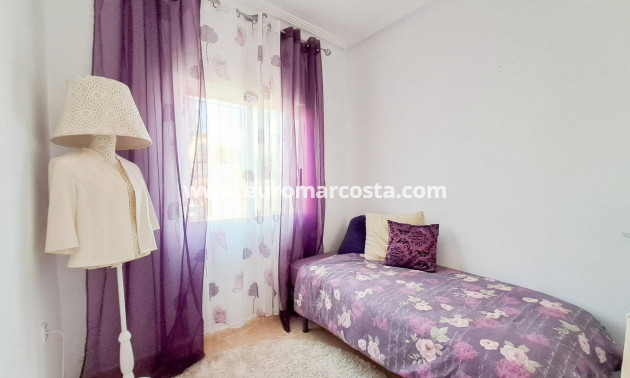 Venta - Villa - Orihuela Costa - Villamartín-Las Filipinas