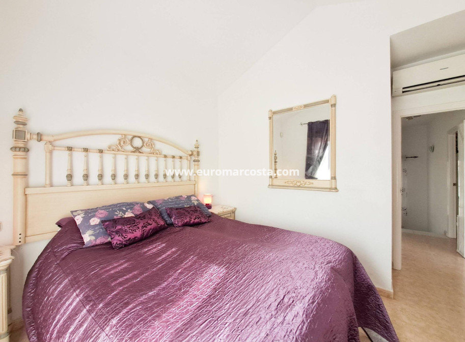 Venta - Villa - Orihuela Costa - Villamartín-Las Filipinas