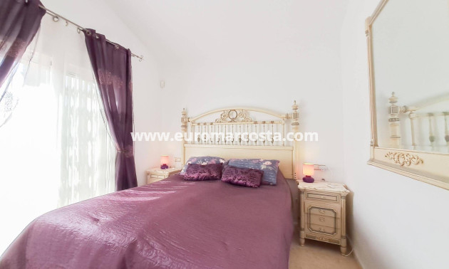 Venta - Villa - Orihuela Costa - Villamartín-Las Filipinas