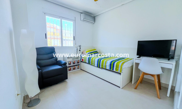 Sale - Bungalow - Torrevieja - TORREVIEJA
