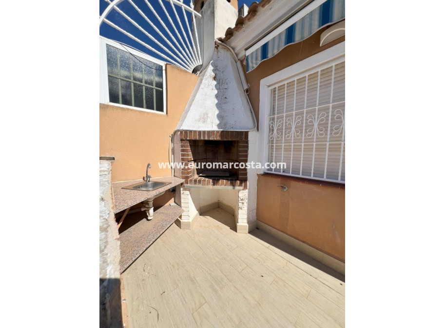 Sale - Bungalow - Torrevieja - TORREVIEJA