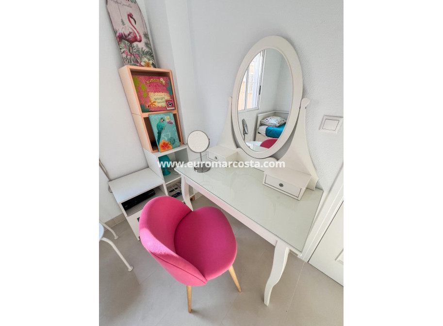Sale - Bungalow - Torrevieja - TORREVIEJA