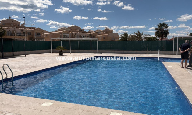 Sale - Townhouse - Torrevieja - La Siesta - El Salado - Torreta