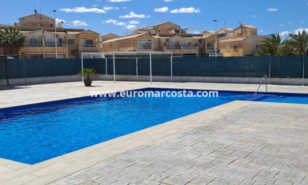 Sale - Townhouse - Torrevieja - La Siesta - El Salado - Torreta