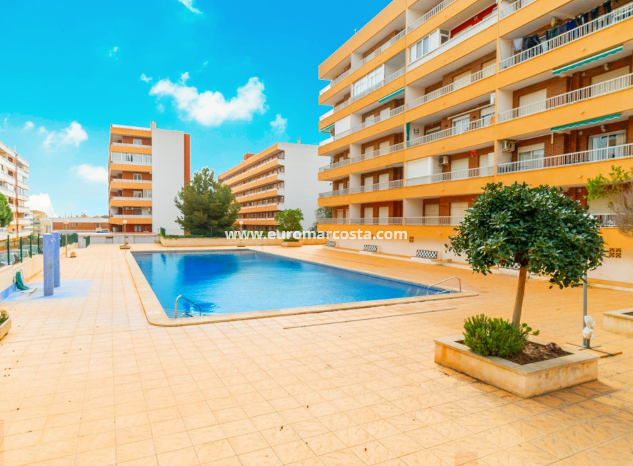 Objekte zum Wiederverkauf - Wohnung - Torrevieja - Rocio del mar