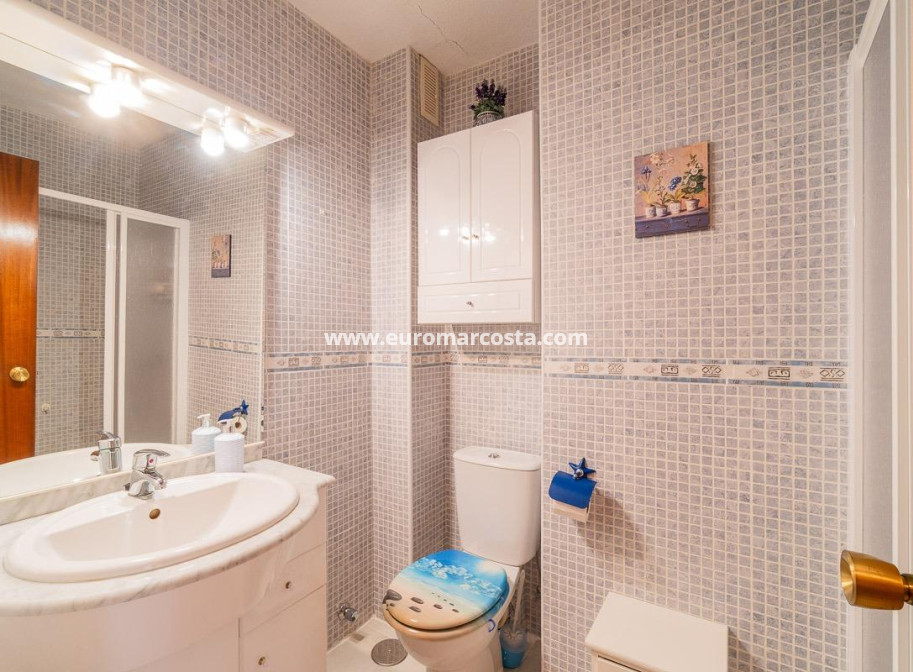 Objekte zum Wiederverkauf - Wohnung - Torrevieja - Rocio del mar