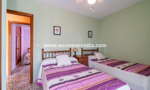 Objekte zum Wiederverkauf - Wohnung - Torrevieja - Rocio del mar