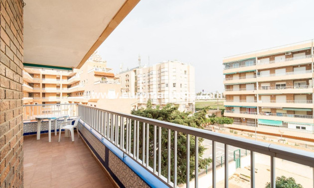 Objekte zum Wiederverkauf - Wohnung - Torrevieja - Rocio del mar